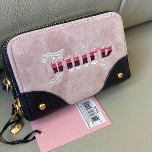 Juicy Couture Retro Vibe Double Zip Around wallet